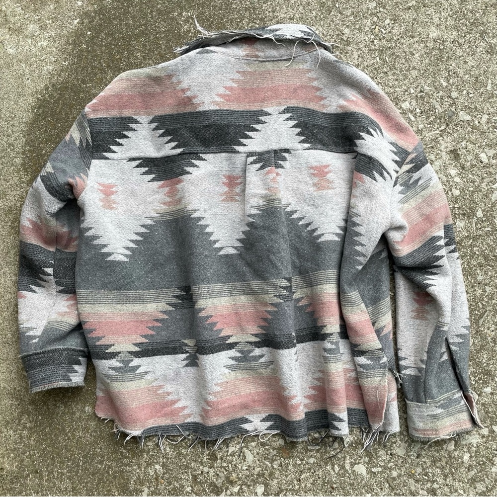 La Miel | Aztec Oversized Raw Frayed Hem Jacket - Picture 5 of 9